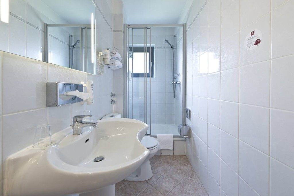 Leonardo Airport 3* Hambourg